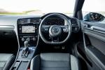 Volkswagen Golf R Estate 2017 года (UK)